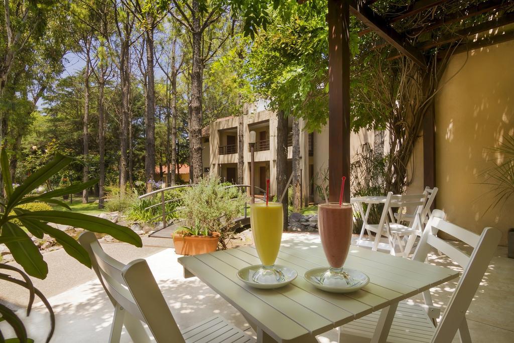 Hotel Blumig Вилья-Хенераль-Бельграно Экстерьер фото